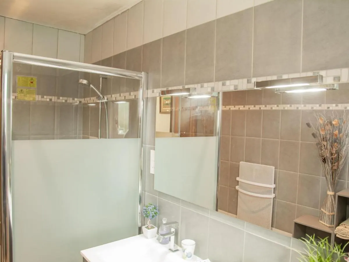 Maison Galle Uchaux Holiday home